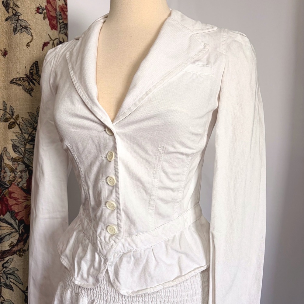 Juicy Couture Jeans White Denim Peplum Jacket with Ruffle Hem Blazer and buttons